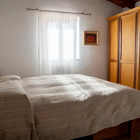 I Due Ghiri - Cinque Terre Farm stay Calice al Cornoviglio