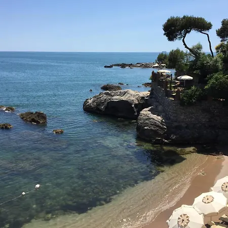 I Due Ghiri - Cinque Terre *